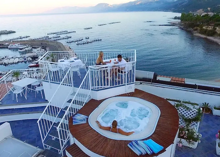 BUE MARINO Hotel&Rooftop Bar