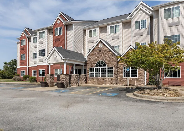 The Block Hotel Bentonville