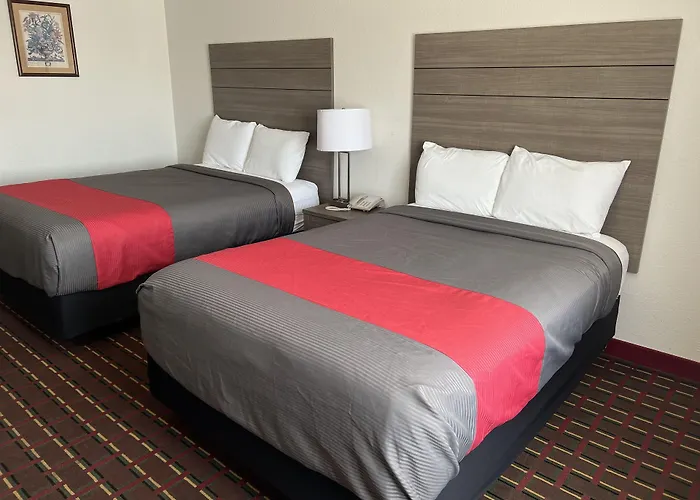 Guest House Inn Medical District Near Texas Tech Univ
