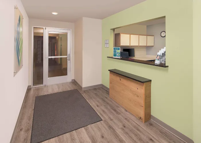 Woodspring Suites Springdale