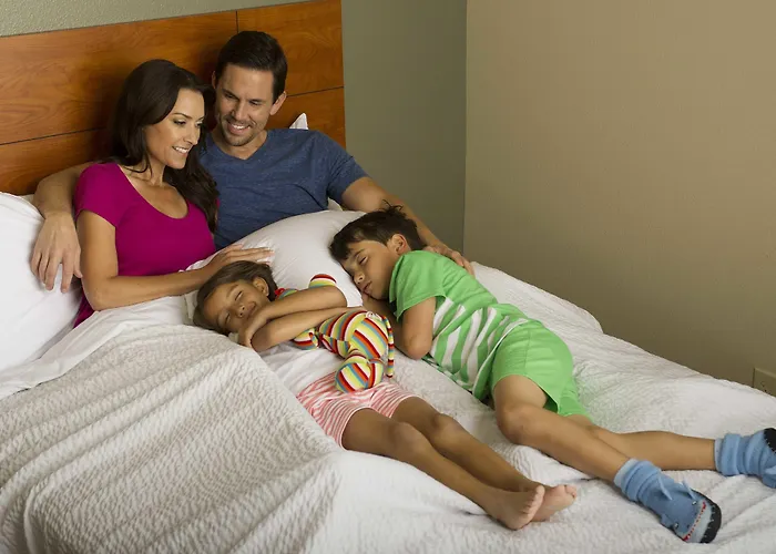 Woodspring Suites Springdale