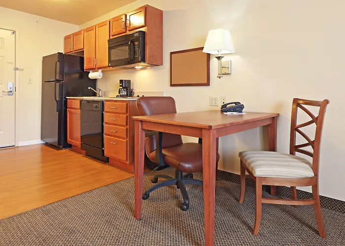 Candlewood Suites Fayetteville By Ihg