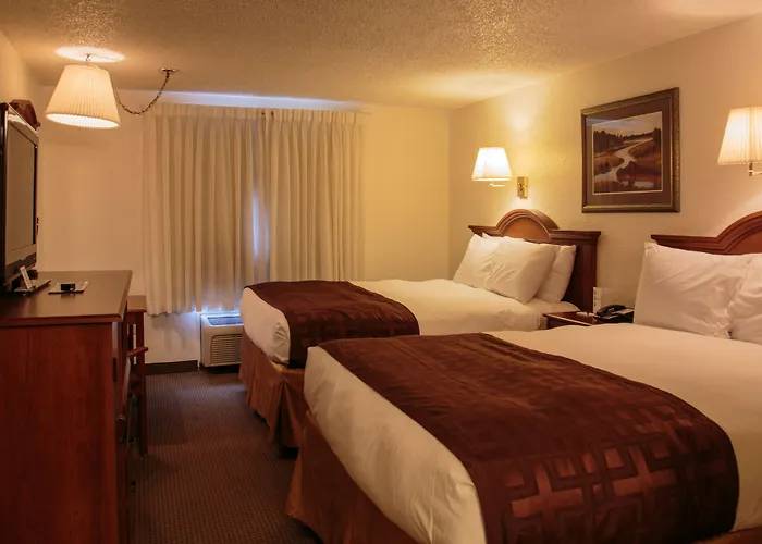 Richland Inn And Suites