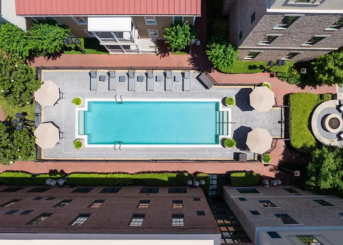 Residence Inn Savannah Downtown Historic District