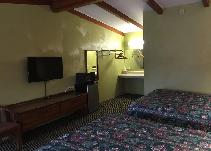 Family Budget Inn Harrison