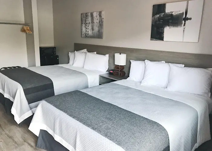 Airport Inn