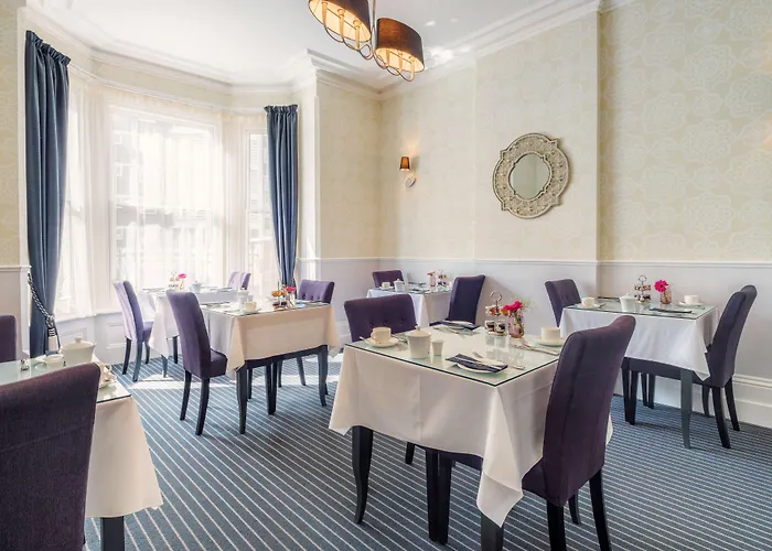 The Clarence Boutique Rooms