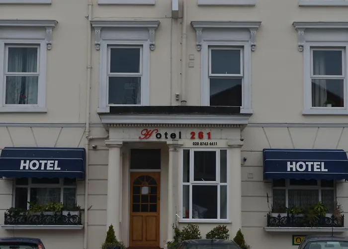 Hotel 261