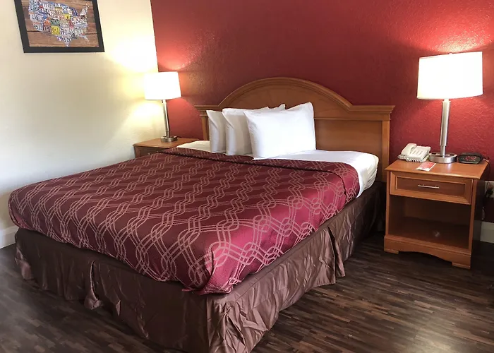 Econo Lodge Pine Bluff