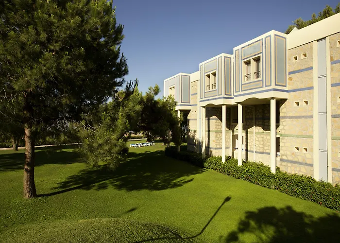 Hotel Robinson Pamfilya Side