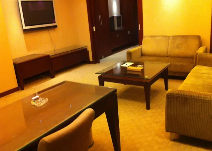 New Times Hotel Shenzhen Railway Station