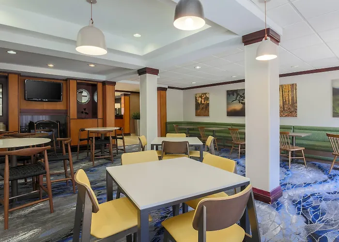 Fairfield Inn & Suites By Marriott Mahwah