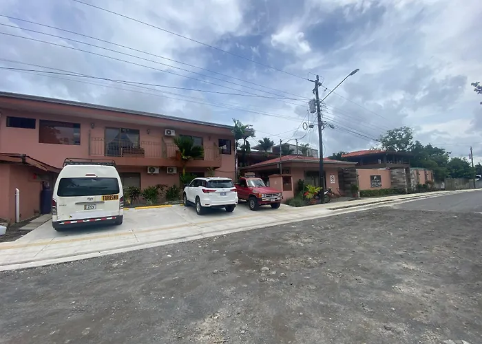 Hotel La Choza Inn La Fortuna