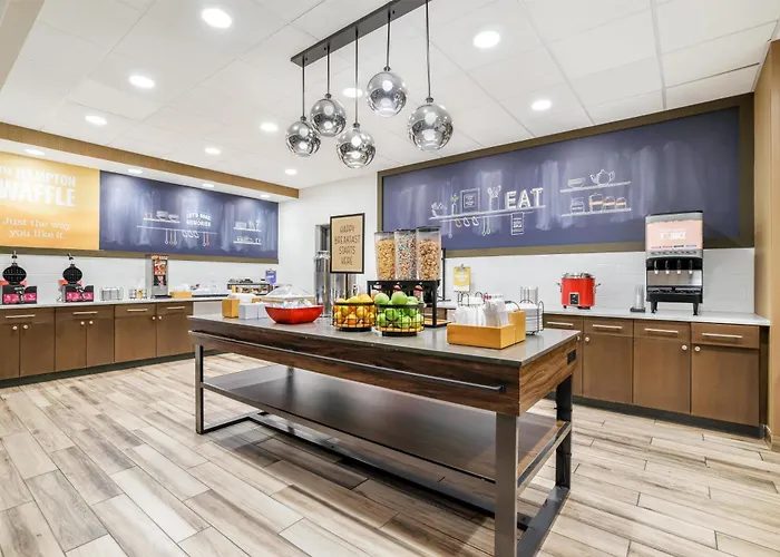Hampton Inn Fort Myers Downtown