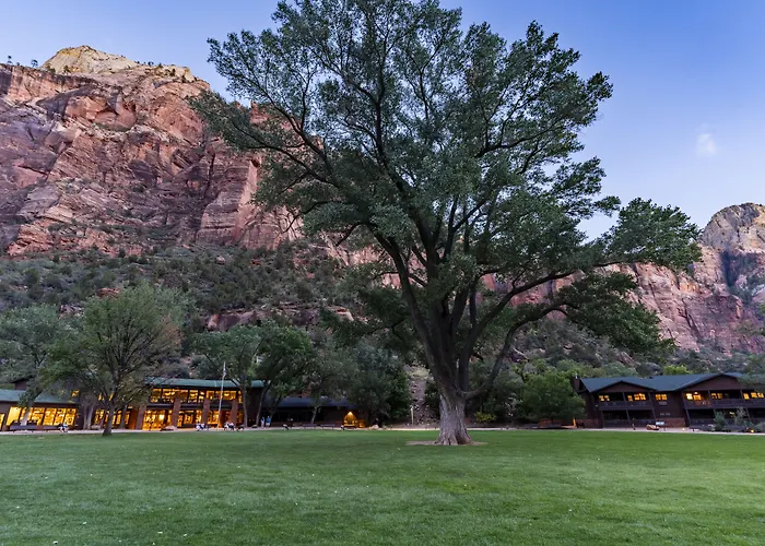 Zion Lodge