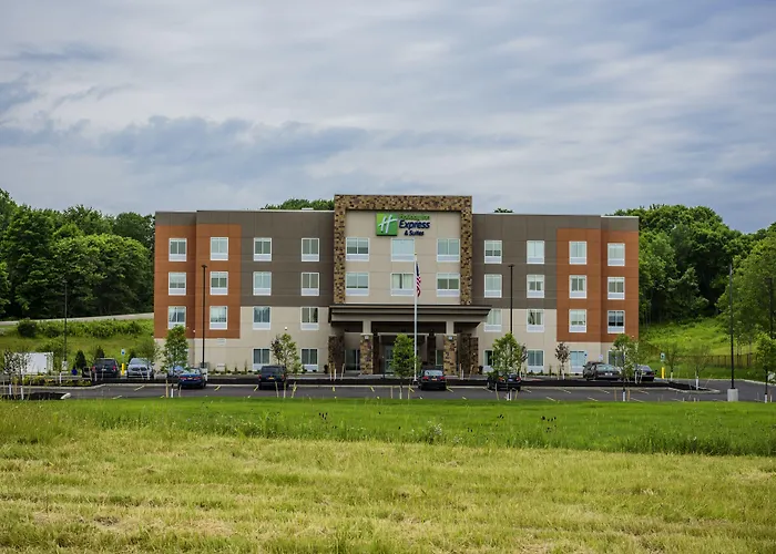 Holiday Inn Express & Suites Jamestown By Ihg