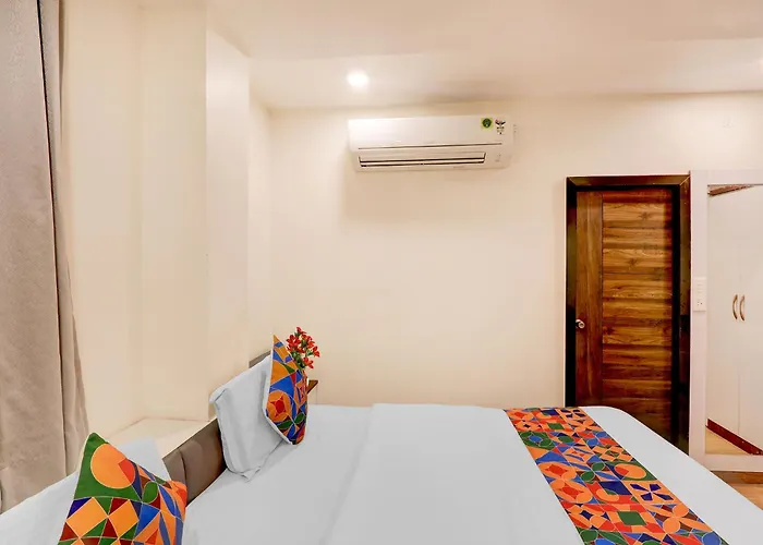 Fabhotel Radha Rani Residency