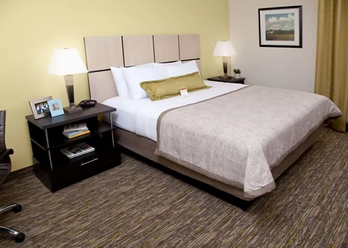 Candlewood Suites Grove City - Outlet Center By Ihg