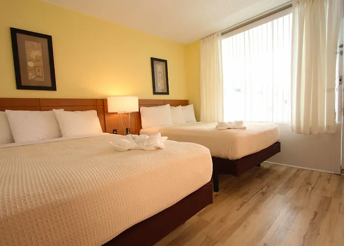 Crusader Oceanfront Resort