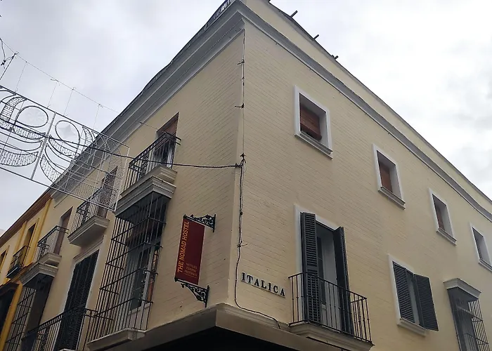 The Nomad Hostel&Pension