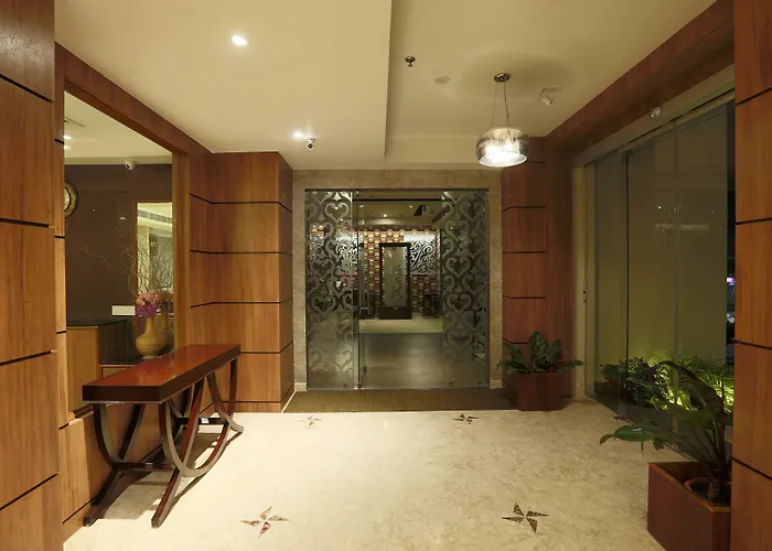 Hotel Shoolin Grand Guwahati