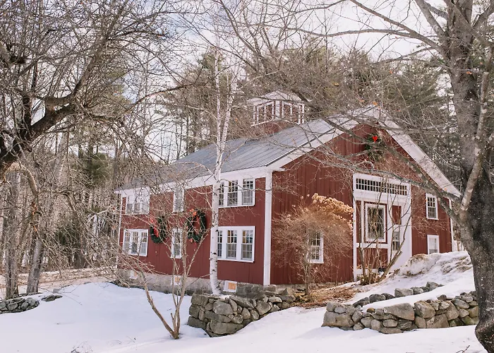 Snowvillage Inn