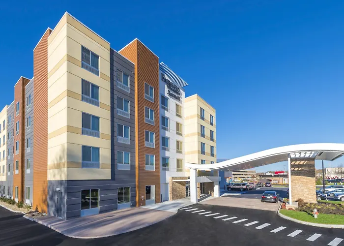 Fairfield Inn & Suites By Marriott Boston Marlborough/Apex Center