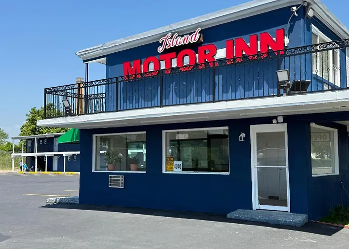 Island Motor Inn