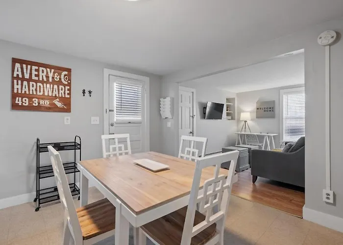 Bright Modern Open Layout 2Nd Flr Short To Midterm
