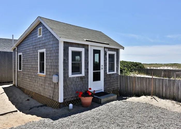 Truro Beach Cottages