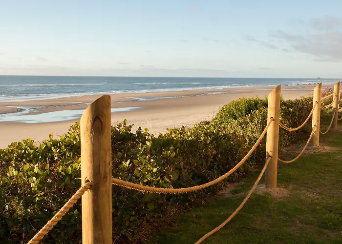 Pelican Shores Inn