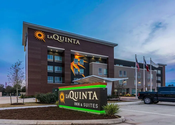 La Quinta Inn And Suites By Wyndham Houston Spring South