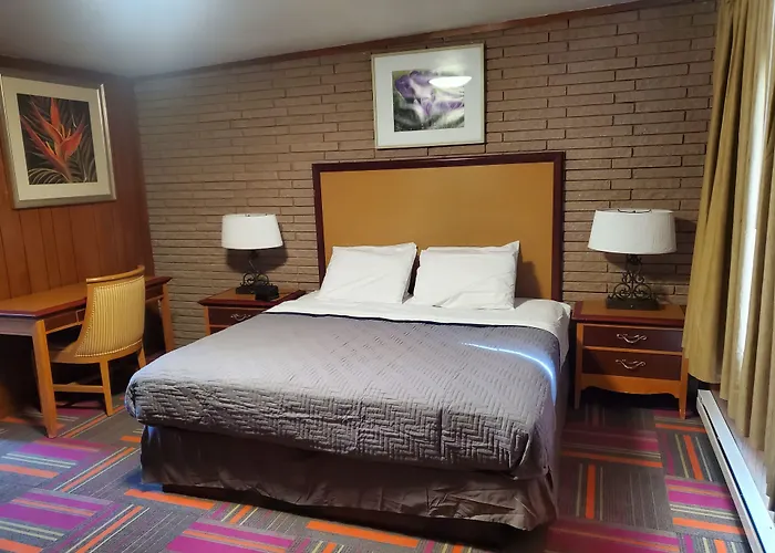 Thunder Bird Motel