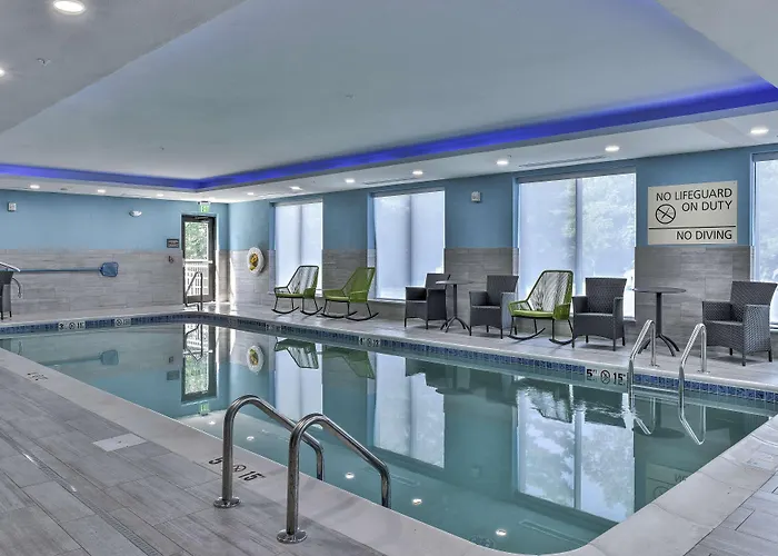 Hampton Inn & Suites Keene