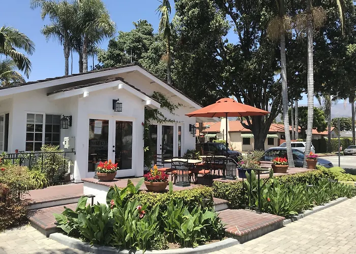 Marina Beach Motel
