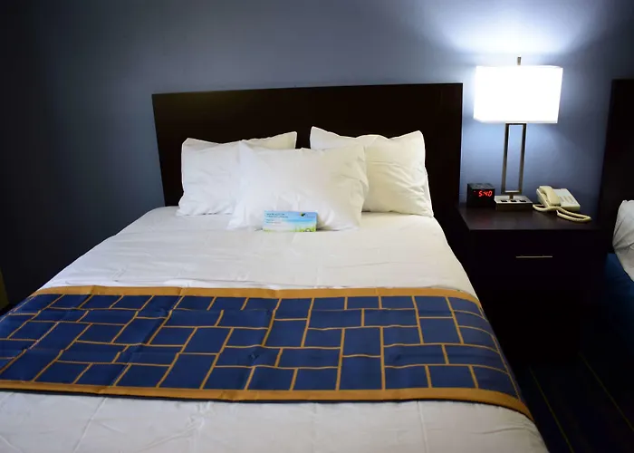 Days Inn By Wyndham Augusta