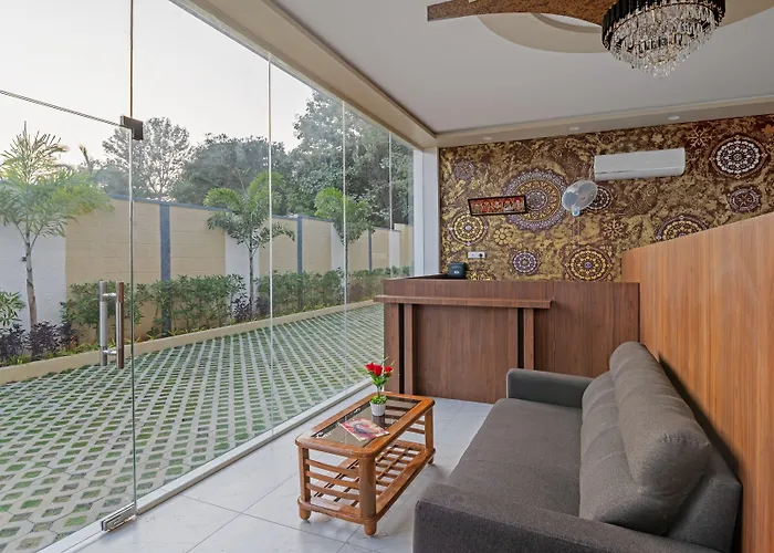 Itsy Hotels Kurinji Stay Inn With Swimming Pool