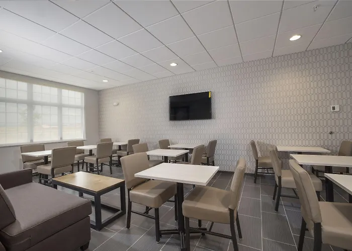 Microtel Inn & Suites By Wyndham Loveland