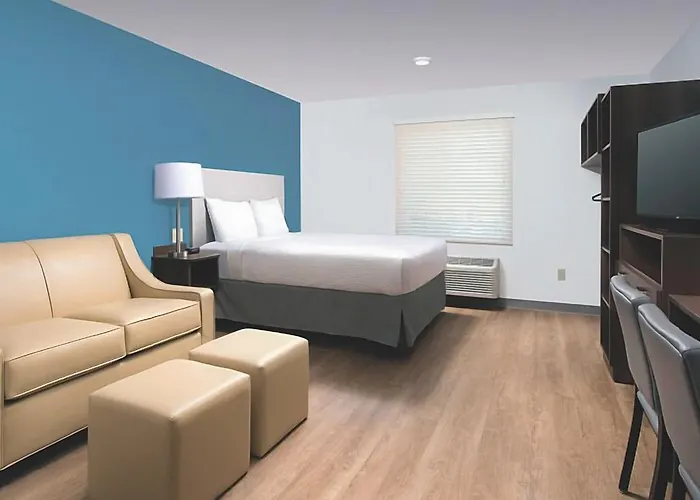 Woodspring Suites Rochester Greece