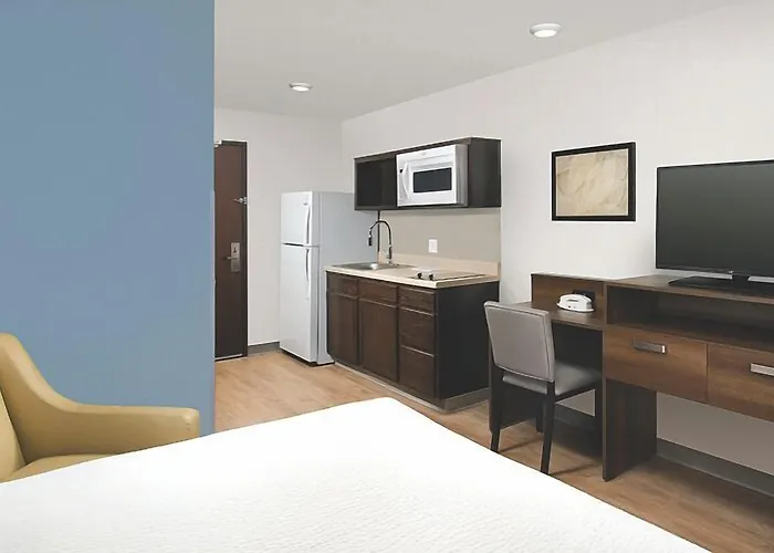 Woodspring Suites Rochester Greece