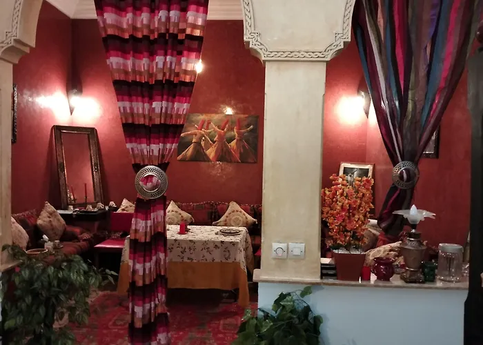 Riad Green Lotus