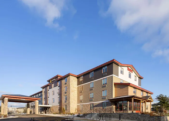 La Quinta Inn & Suites By Wyndham Williston Burlington