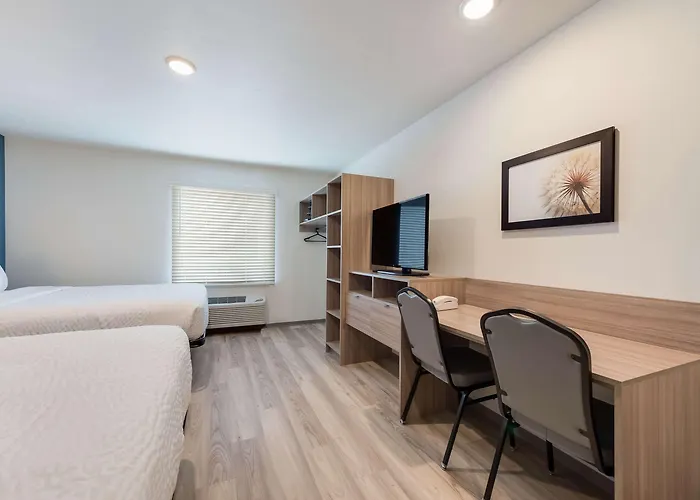 Woodspring Suites Meridian