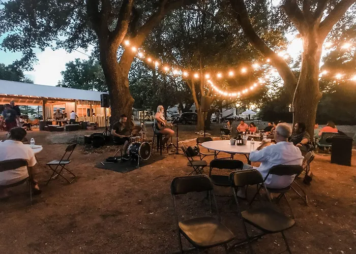 Stonewall Motor Lodge