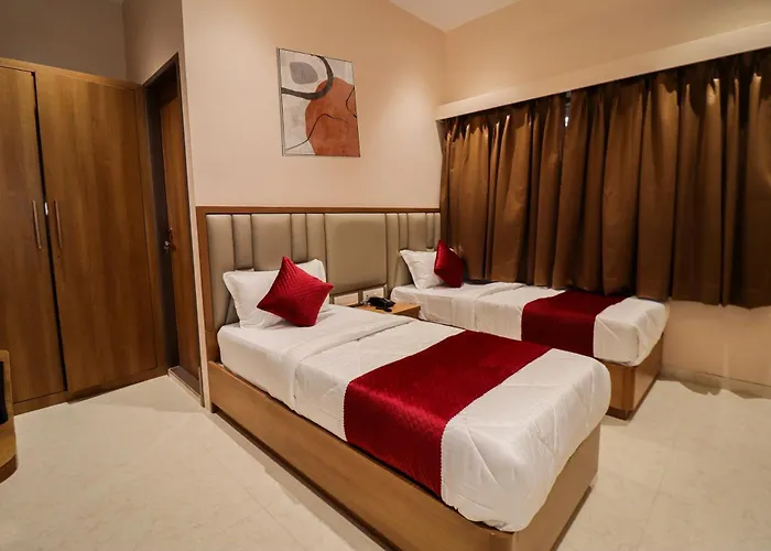 Hotel Ascent Star Inn - Near Mumbai International Airport
