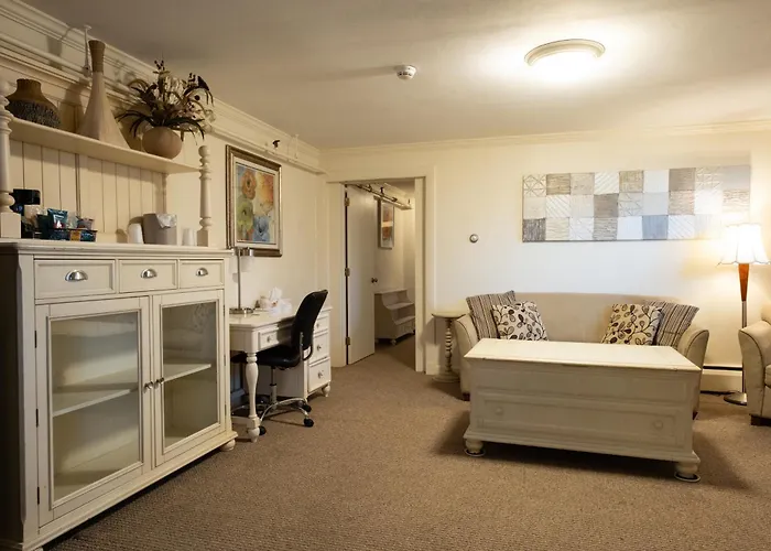 Senator Inn & Spa
