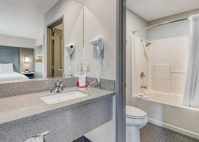 Surestay Hotel By Best Western Ukiah