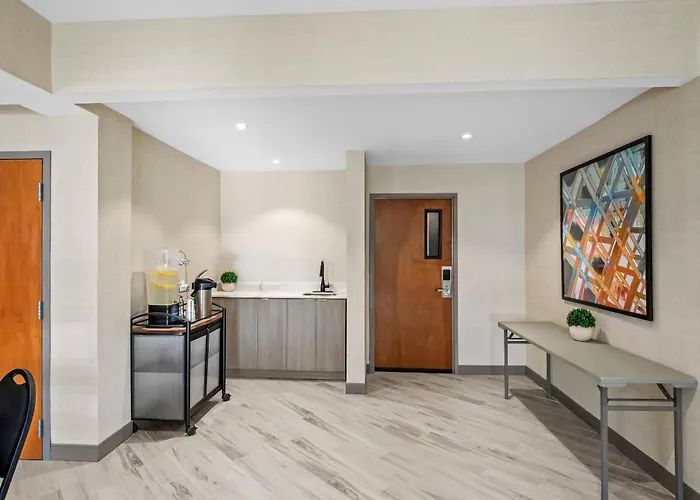 Comfort Suites Conway