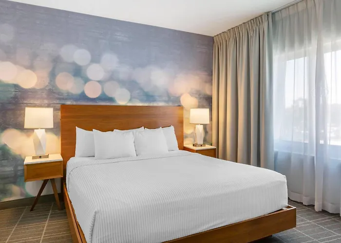 Cambria Hotel LAX
