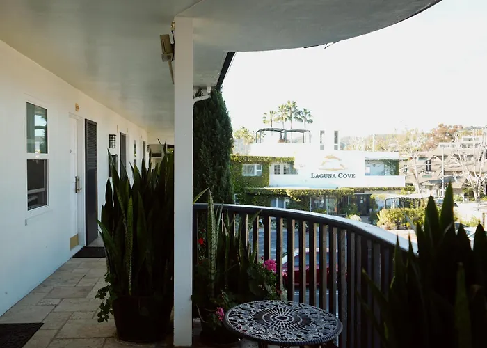 Laguna Cove Hotel